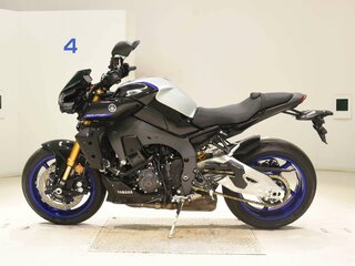 2022 Yamaha MT-10SP, серебристый, 1825000 рублей, вид 2
