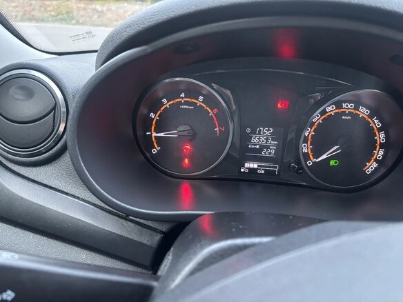 2021 Lada (ВАЗ) Granta I Рестайлинг, белый, 650000 рублей - вид 6