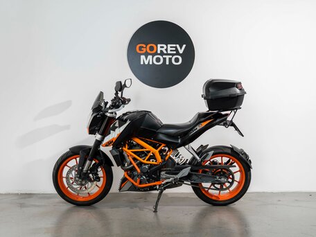 2016 KTM 390 Duke, чёрный, 375000 рублей, вид 2