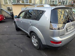 2008 Mitsubishi Outlander II, серебристый, 824000 рублей, вид 5