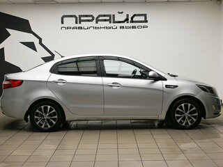 2013 Kia Rio 5-speed III, серебристый, 778000 рублей, вид 5