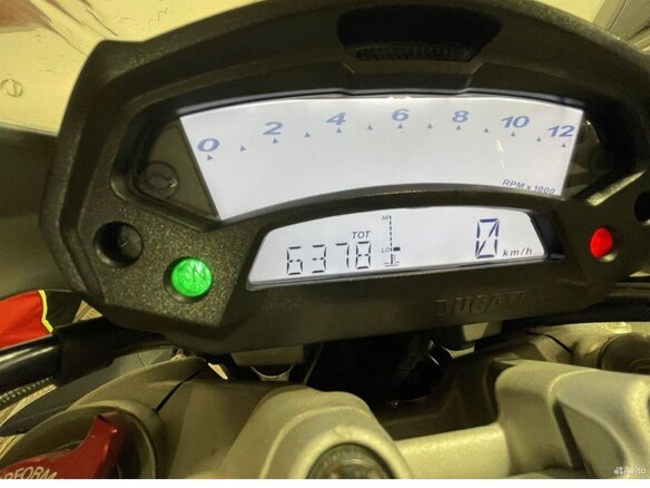 2009 Ducati Monster 1100, серый, 750000 рублей - вид 6