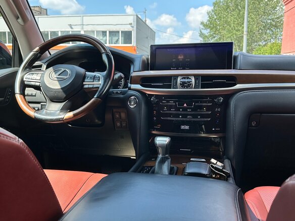 2015 Lexus LX 570 III Рестайлинг 2, синий, 6650000 рублей - вид 8
