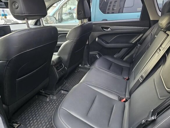 2023 Haval Jolion I, чёрный, 1700000 рублей - вид 4
