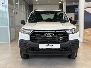 2026 Lada (ВАЗ) Niva Travel I Рестайлинг, белый, 1528000 рублей, вид 3