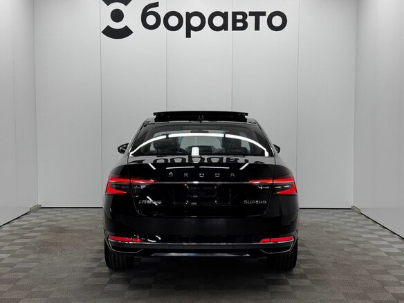 2025 Skoda Superb III Рестайлинг, чёрный, 3420000 рублей - вид 4