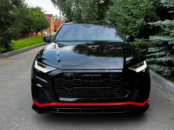 2021 Audi Q8 55 TFSI I (4M), чёрный, 8888000 рублей - вид 4