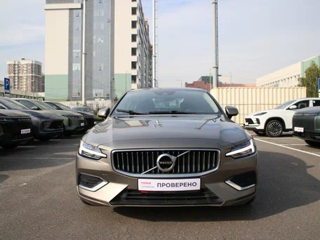 2020 Volvo S60 III, коричневый, 2690000 рублей, вид 2