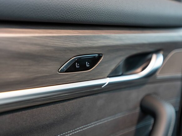 2026 Geely Monjaro I Рестайлинг, чёрный, 4954990 рублей - вид 19
