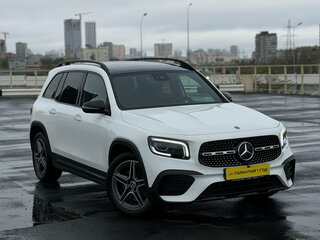 2019 Mercedes-Benz GLB 250 I (X247), белый, 3619000 рублей, вид 3