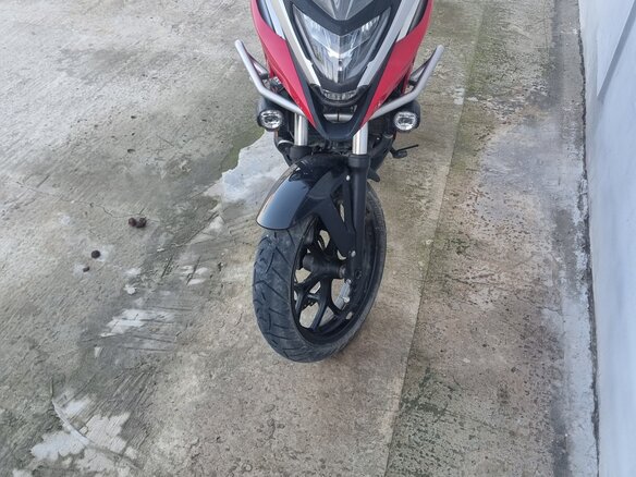 2021 Honda NC 750X, красный, 999000 рублей - вид 3