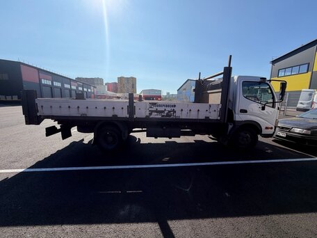 2011 Hino Series 300 (Dutro), белый, 1120000 рублей, вид 4