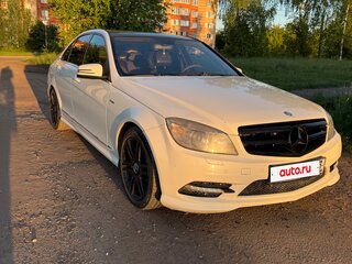 2010 Mercedes-Benz C-Класс 250 5G-TRONIC III (W204), белый, 750000 рублей, вид 4