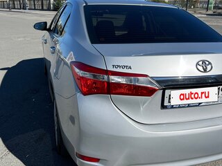 2015 Toyota Corolla XI (E160, E170, E180), серебристый, 1390000 рублей, вид 5