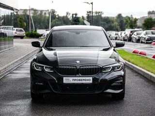 2021 BMW 3 серии 320i xDrive VII (G2x), чёрный, 3899000 рублей, вид 4