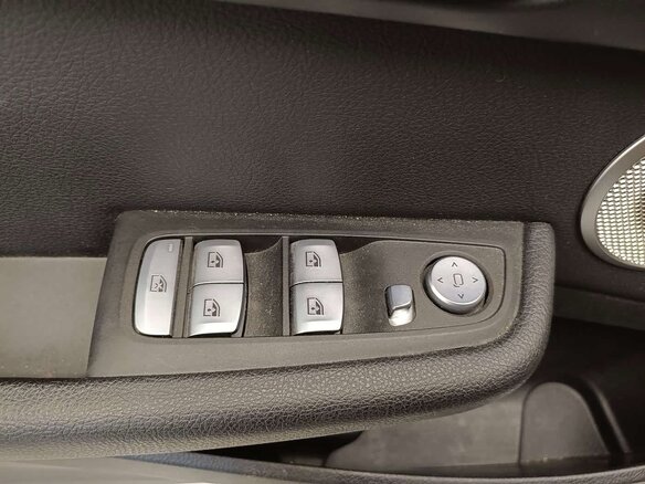 2021 BMW 1 серии 120i III (F52) Рестайлинг, белый, 1335000 рублей - вид 20