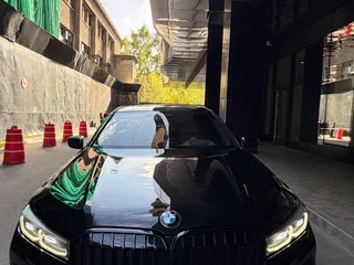 2021 BMW 7 серии Long 730Ld xDrive VI (G11/G12) Рестайлинг, чёрный, 7300000 рублей, вид 2