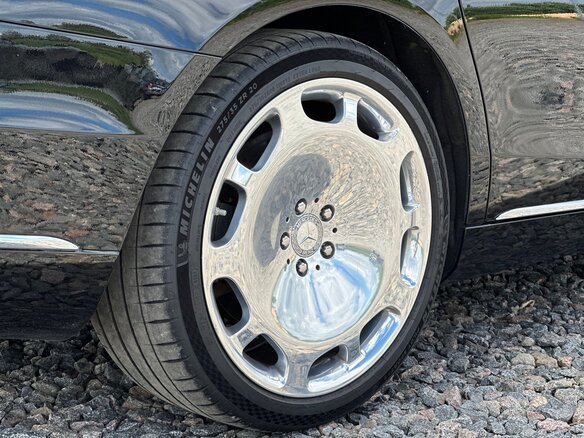 2015 Mercedes-Benz Maybach S-Класс 500 I (X222), чёрный, 4600000 рублей - вид 25