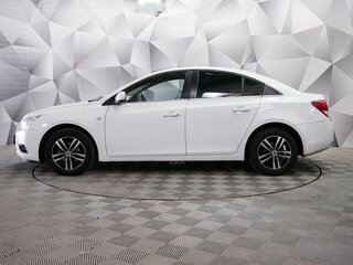 2012 Chevrolet Cruze I, белый, 642000 рублей, вид 2