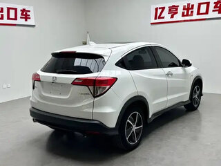 2022 Honda Vezel I Рестайлинг, белый, 1146000 рублей, вид 4