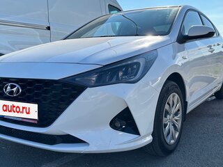 2021 Hyundai Solaris II Рестайлинг, белый, 1500000 рублей, вид 3