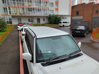 2000 Mitsubishi Pajero iO, белый, 540000 рублей, вид 3
