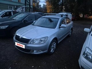 2010 Skoda Octavia DSG7 II (A5) Рестайлинг, серебристый, 800000 рублей, вид 1