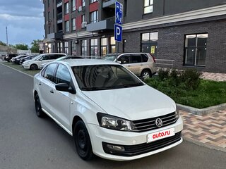 2019 Volkswagen Polo V Рестайлинг, белый, 850000 рублей, вид 2