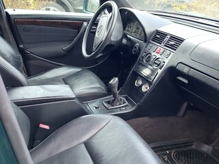 1997 Mercedes-Benz C-Класс 230 I (W202) Рестайлинг, зелёный, 300000 рублей, вид 5