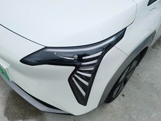 2024 Aion Y Plus 61.7 kWh, белый, 1489999 рублей, вид 5