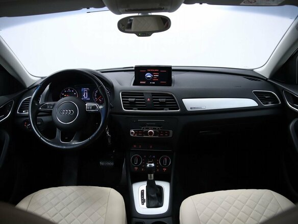 2015 Audi Q3 I (8U) Рестайлинг, белый, 1950000 рублей - вид 15
