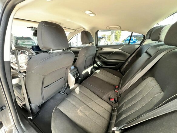 2019 Mazda 6 III (GJ) Рестайлинг 2, серый, 2195000 рублей - вид 18