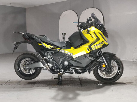 2025 Honda X-ADV, жёлтый, 1750000 рублей, вид 1