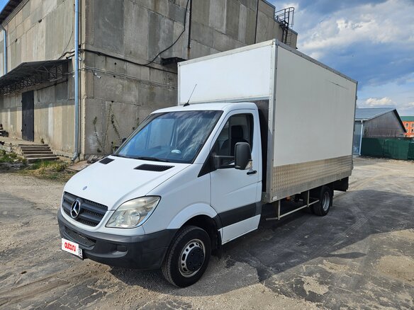 2007 Mercedes-Benz Sprinter, белый, 2560000 рублей - вид 1