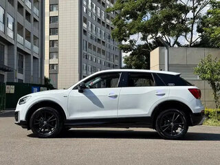 2021 Audi Q2 L 35 TFSI I Рестайлинг, белый, 1538084 рублей, вид 3