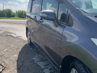 2014 Honda Freed I Рестайлинг 2, серый, 1350000 рублей, вид 3