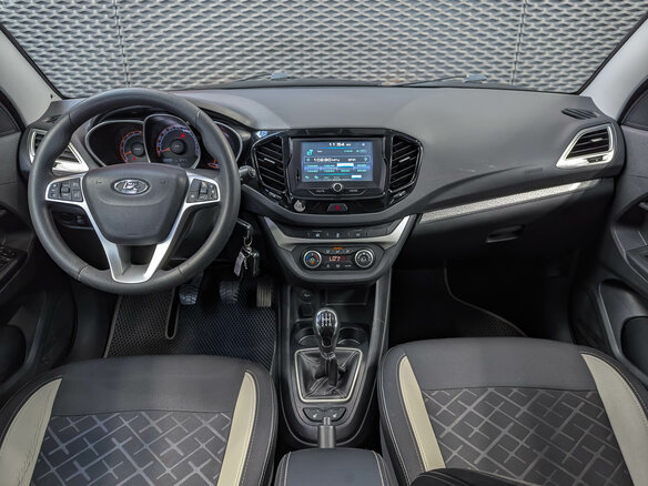 2018 Lada (ВАЗ) Vesta SW Cross I, белый, 999000 рублей - вид 17