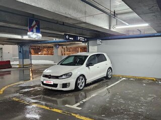 2011 Volkswagen Golf GTI VI, белый, 1399999 рублей, вид 2