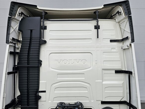 2021 Volvo FH, белый, 9290000 рублей - вид 8