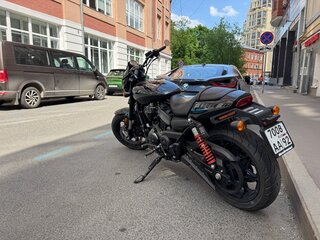 Harley-Davidson Street Rod