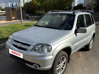 2011 Chevrolet Niva I Рестайлинг, серый, 450000 рублей, вид 2