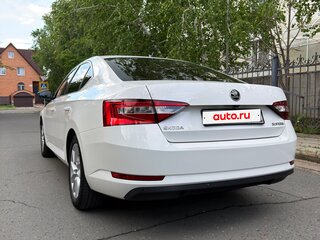 2015 Skoda Superb III, белый, 1535000 рублей, вид 4