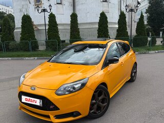 2012 Ford Focus ST III, жёлтый, 1399000 рублей, вид 1