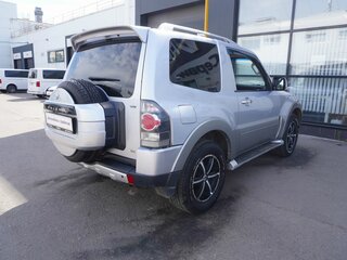 2009 Mitsubishi Pajero IV, серый, 1413000 рублей, вид 5