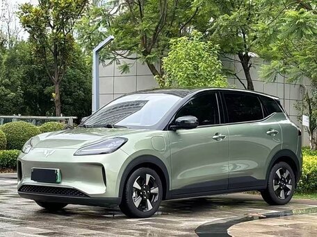 2024 Wuling Binguo 31.9 kWh, зелёный, 1883033 рублей, вид 3