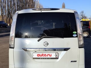 2014 Nissan Serena IV (C26), белый, 1360000 рублей, вид 4