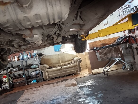 2007 Kia Besta, красный, 470000 рублей - вид 2