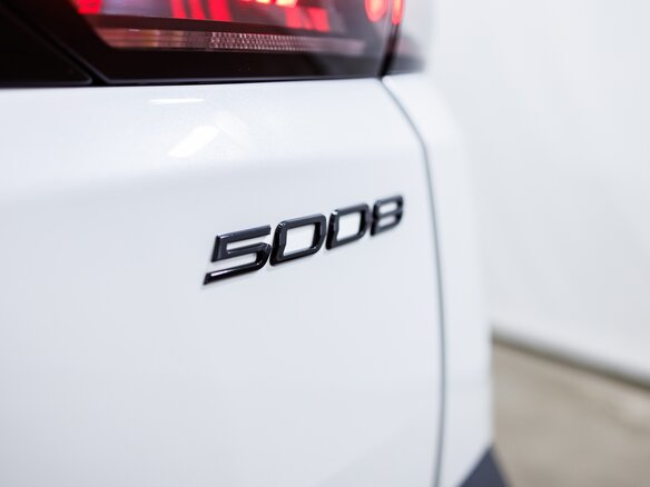 2024 Peugeot 5008 II Рестайлинг, белый, 4534000 рублей - вид 36