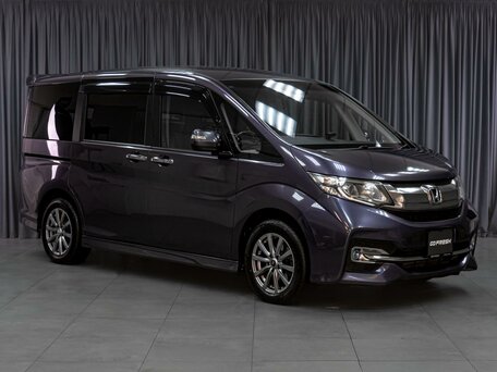 Honda Stepwgn V
