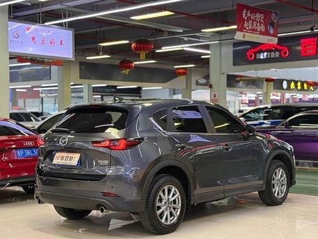 2026 Mazda CX-5 II Рестайлинг, серый, 2824000 рублей, вид 3